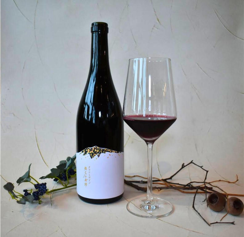 青森県鶴田町から全国へ！！「鶴田町産のワイン」を次世代の青森の名