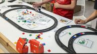 クラウドファンディングプロジェクト：遊ぶために学ぶ！プログラミング学習のためのスマートトレインで、電車で学ぶ世界観を届ける。