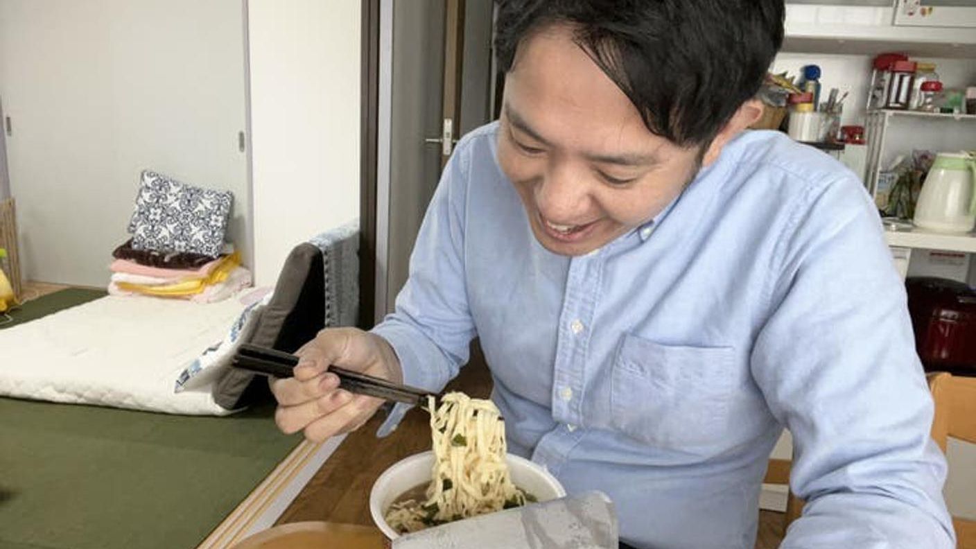 クラウドファンディングプロジェクト：洗剤で洗う必要がない“究極のチタン箸”