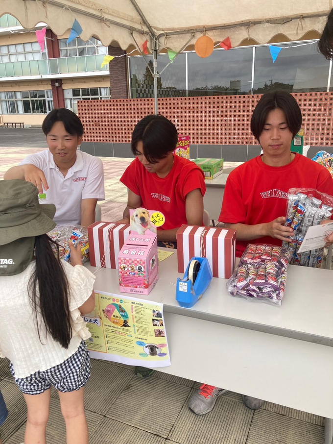 日本ウェルネススポーツ大学文化祭において、学生たちが「もっと知って補助犬」教育活動を展開しました！